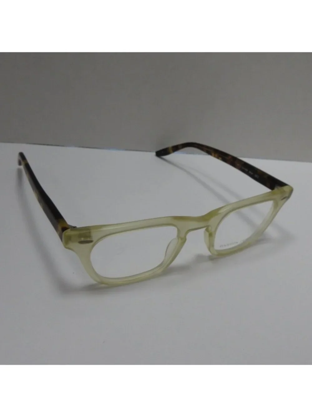 Barton Perreira Eyeglasses White Rectangular Rounded 47-24-149